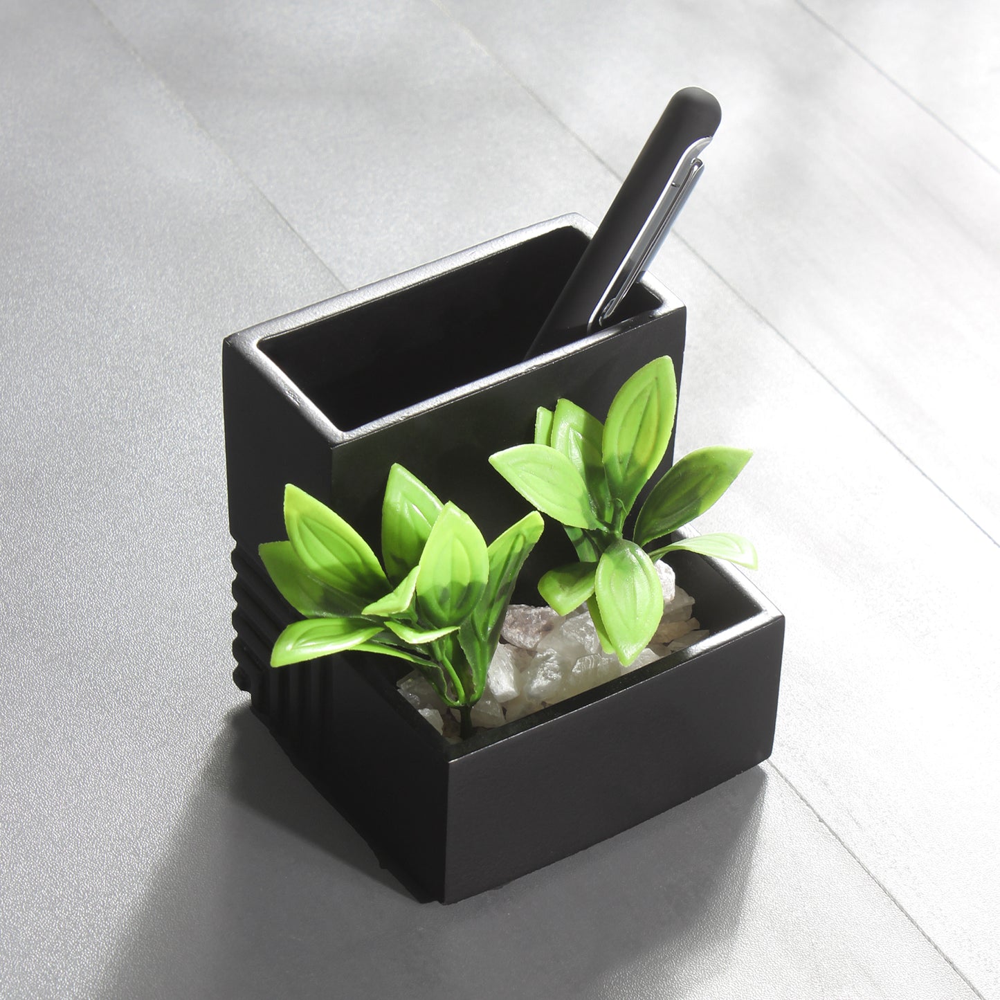 Eco-Friendly Pen Holder With Pot