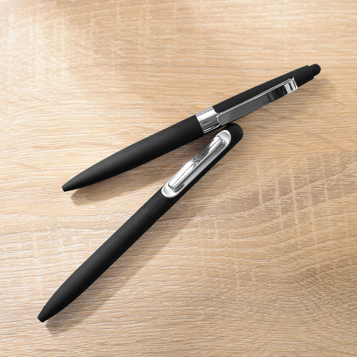 Elegant Pen