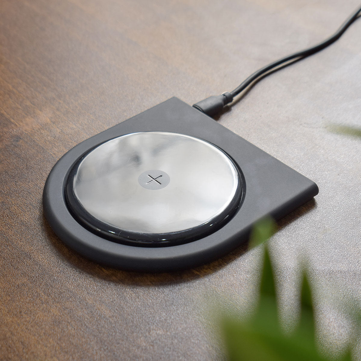 Glass In Rubber Fast Charger