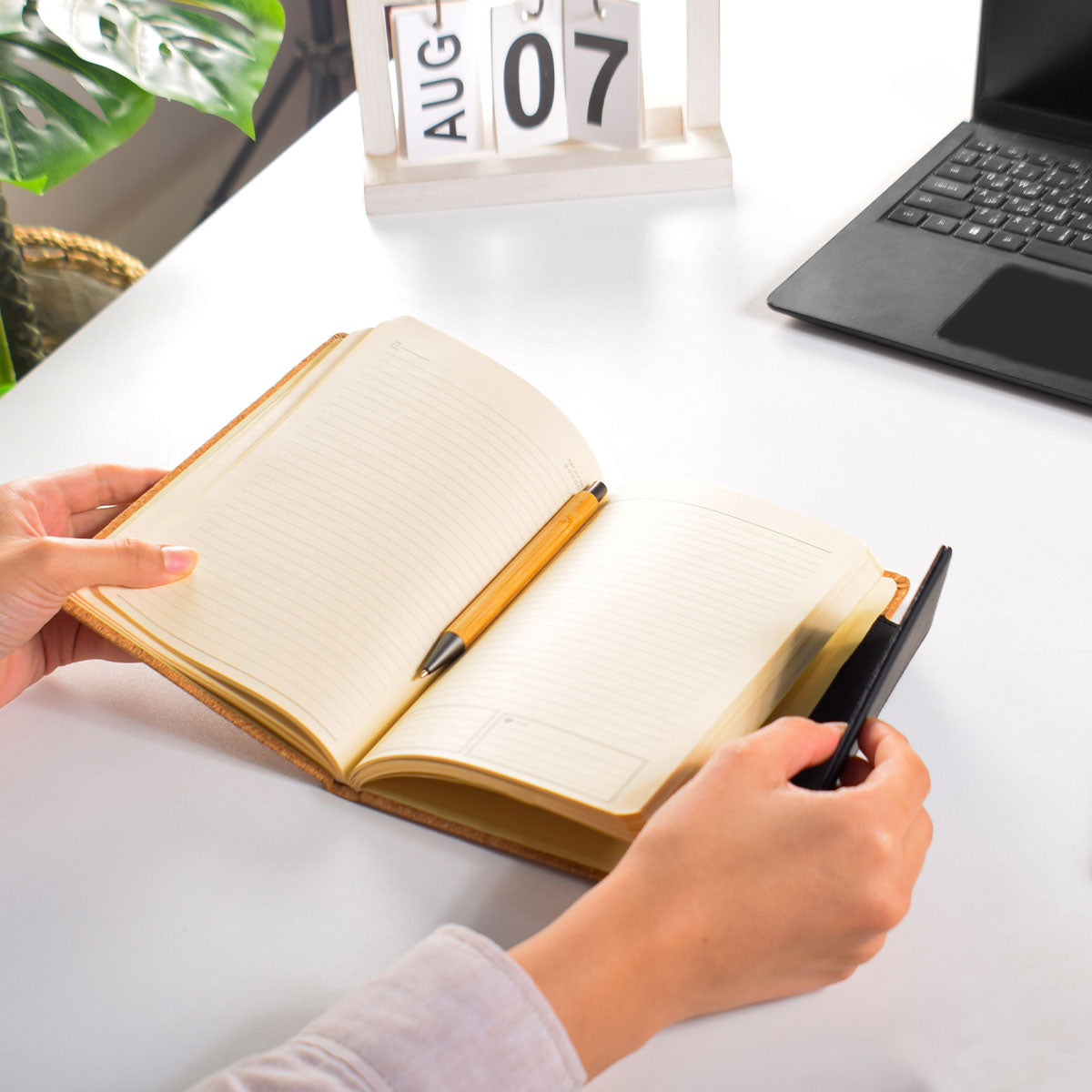This Eco-Friendly Cork Notebook is perfect for eco-conscious organizations. It's made from cork, an environmentally sustainable material, and is a great choice for eco-friendly giveaways. Keep your notes eco-friendly with this stylish, durable notebook.