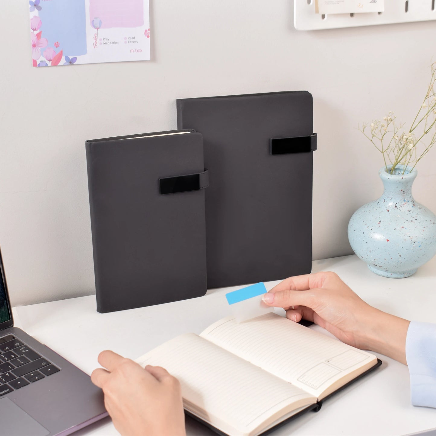 MINIMALIST NOTEBOOK (NB27)