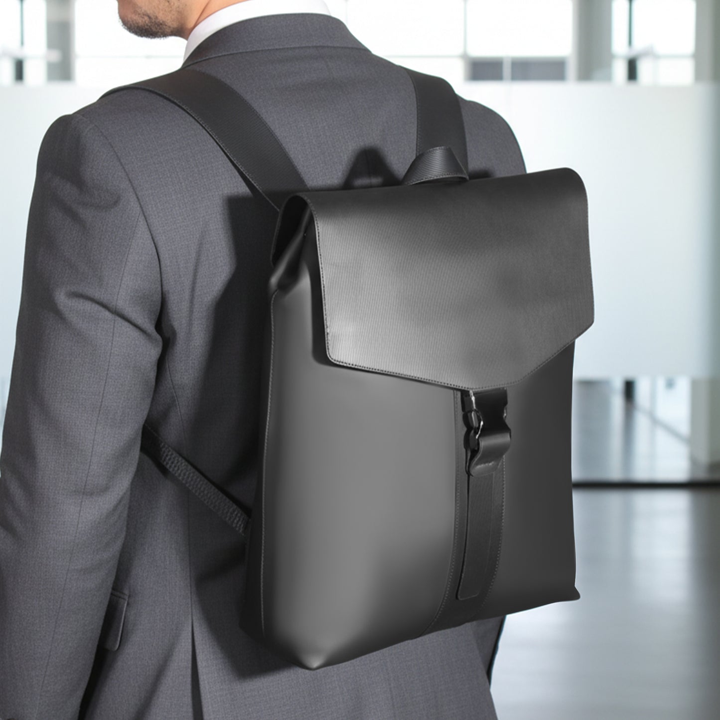 LINES BACKBAG
