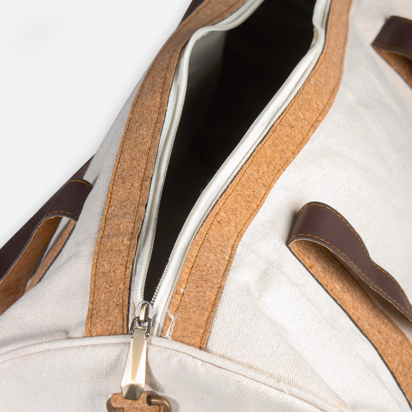 DUFFLE BAG (DC12)