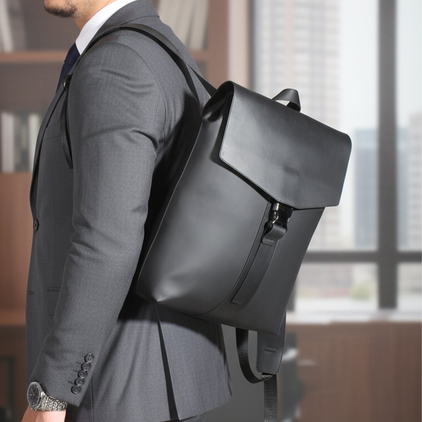 LINES BACKBAG