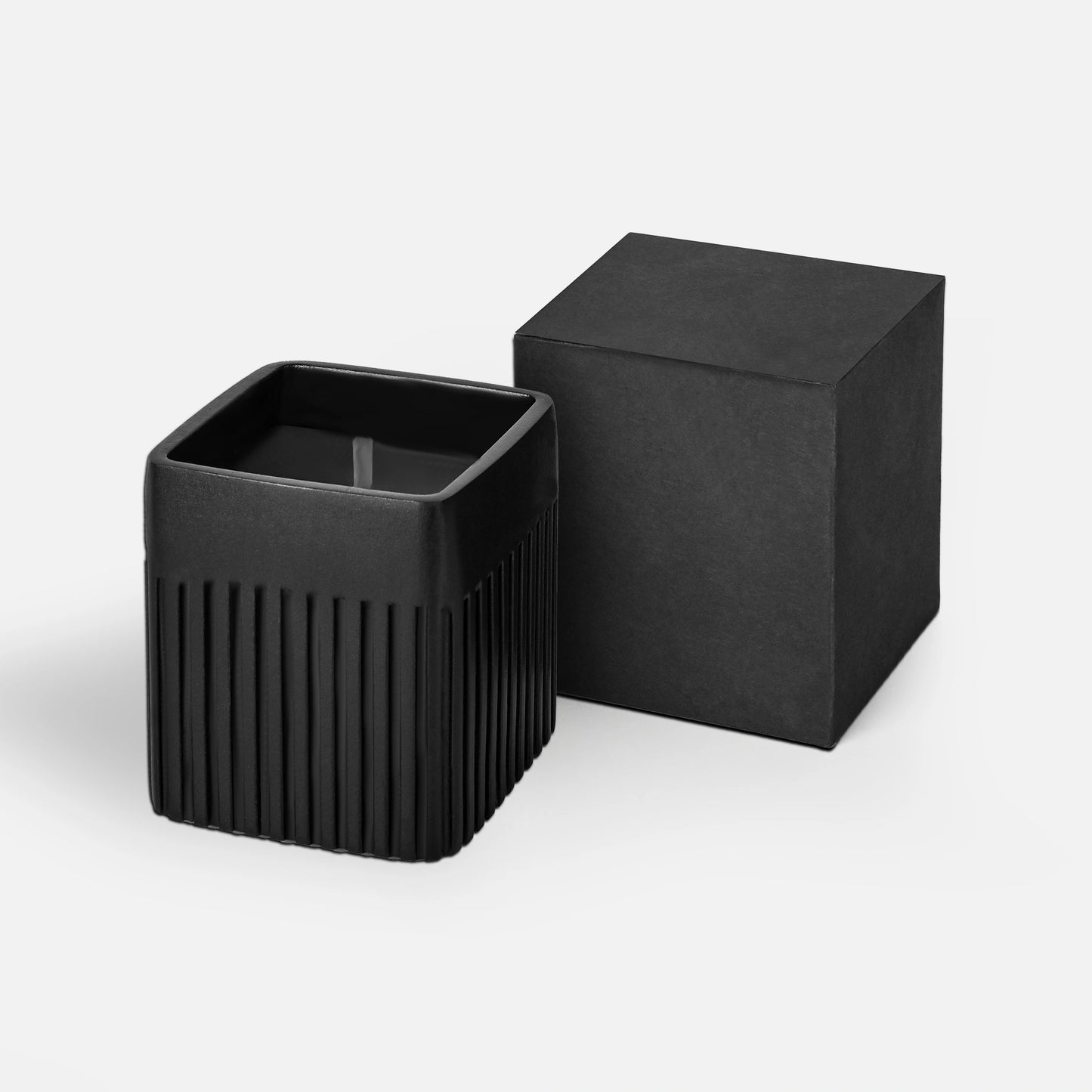 BLACK LINED CANDEL