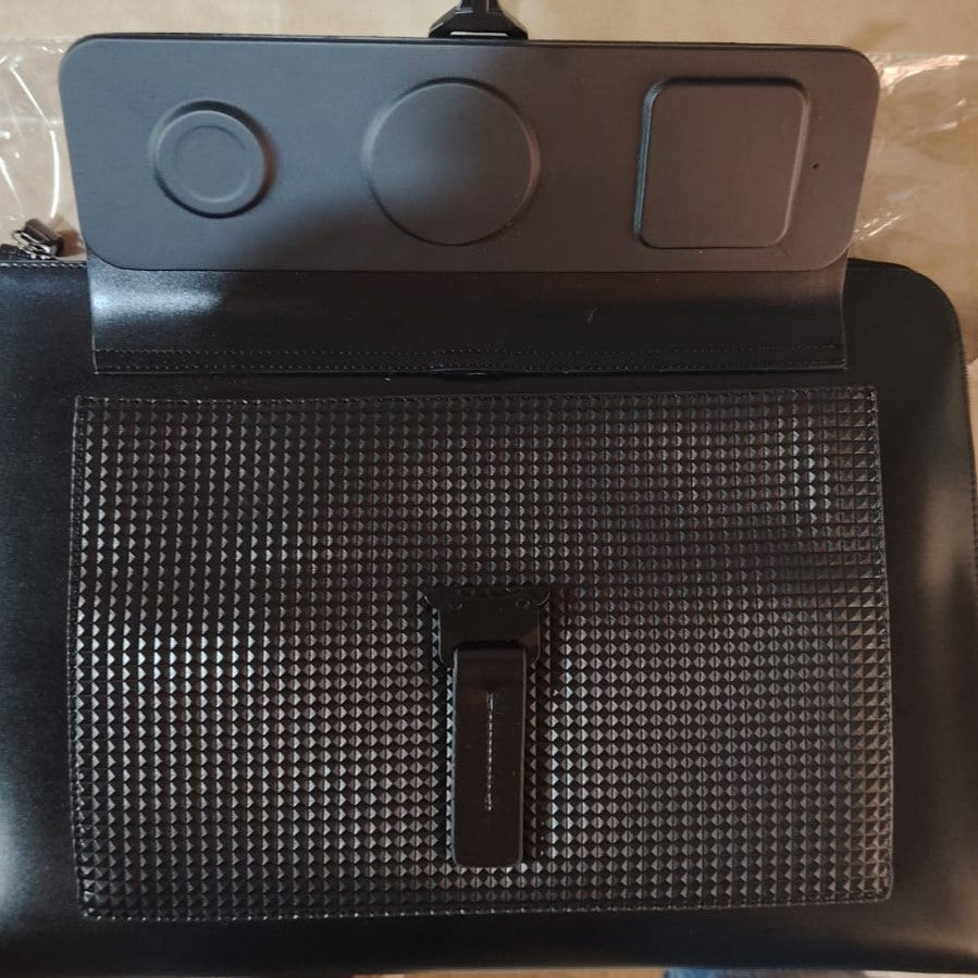 Infinity Multi-Device Wireless Charging Laptop Sleeve (F1011)