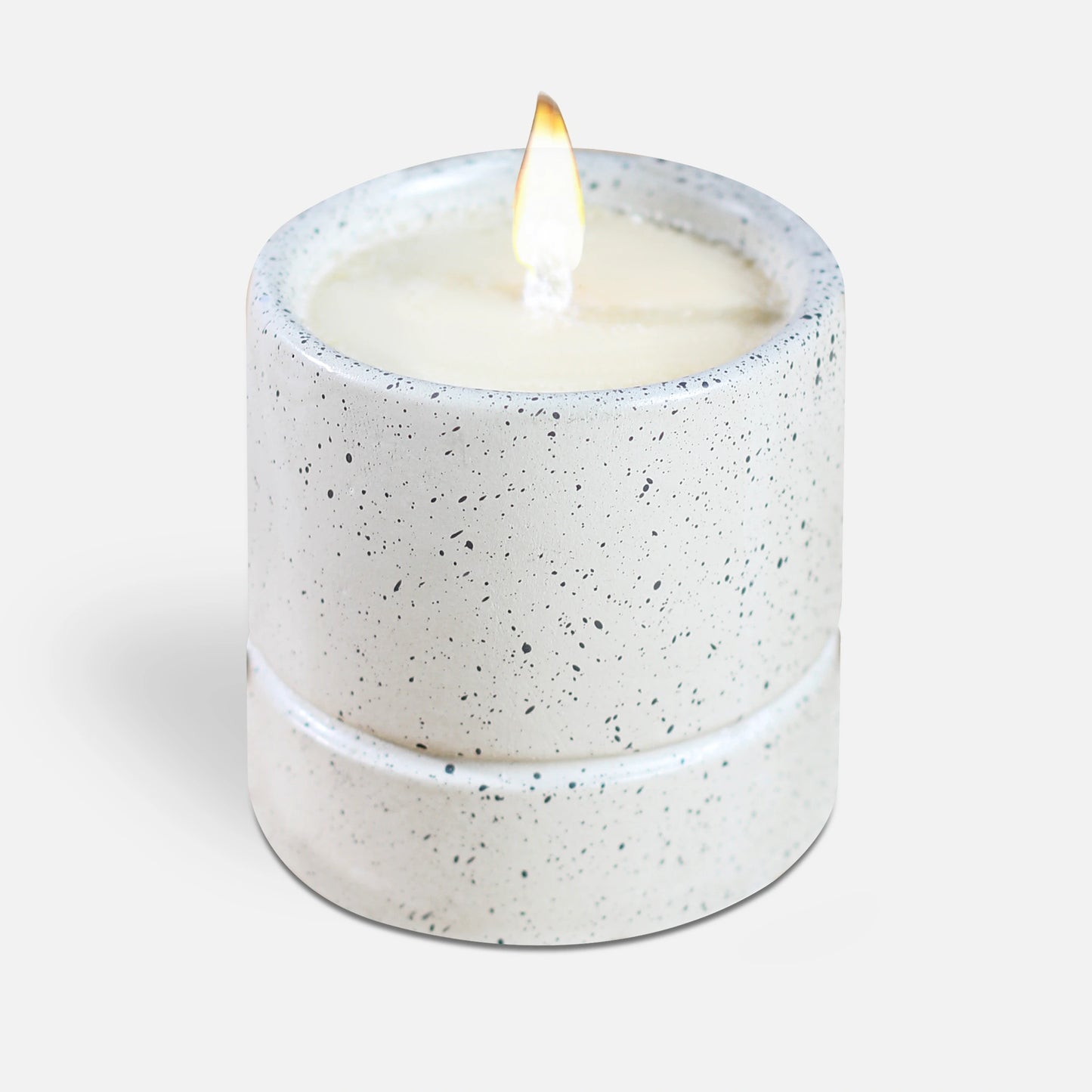 SUSTAINABLE VANILIA CANDLE