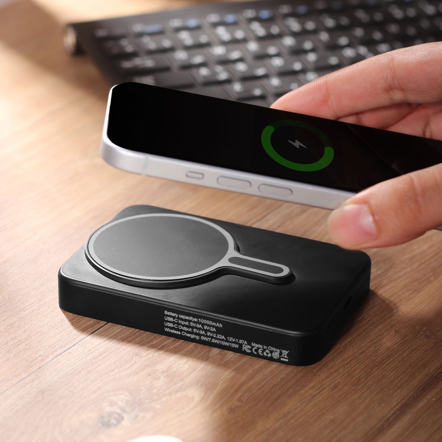 MAGSAFE WIRELESS POWER BANK