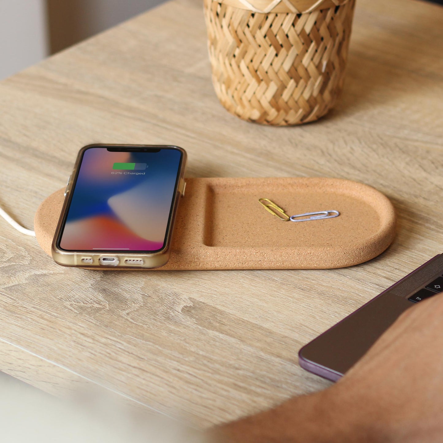 CORK WIRELESS CHARGER