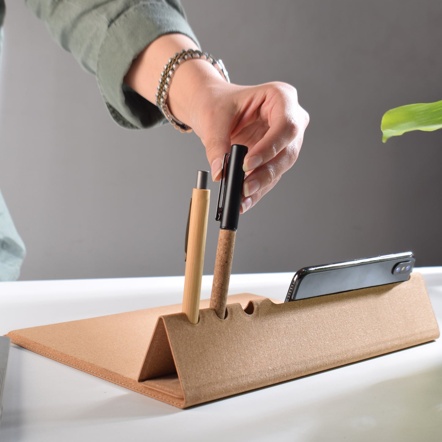 CORK WIRELESS MOUSE PAD