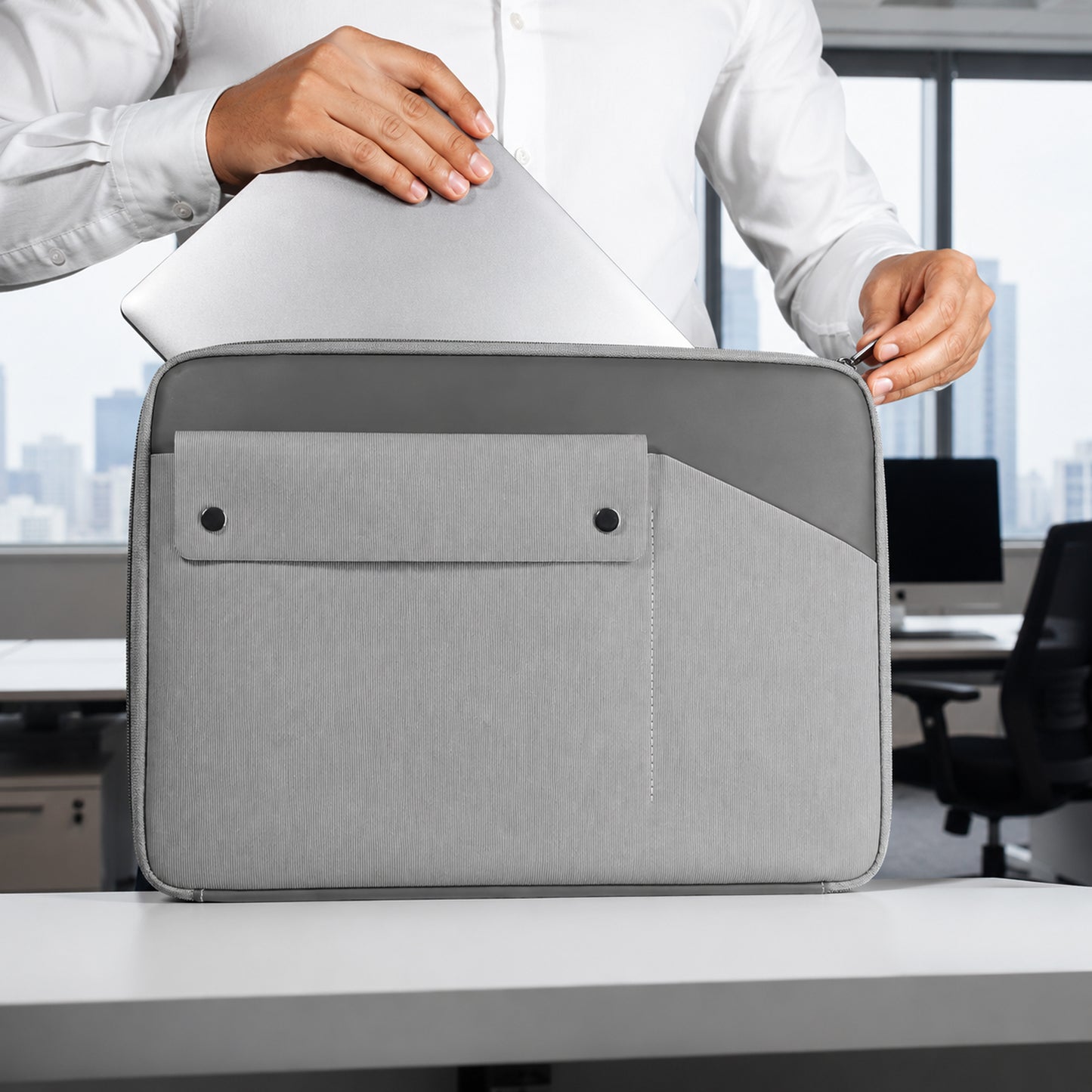 GREY LINES LAPTOP SLEEVE (CL18 GRAY)