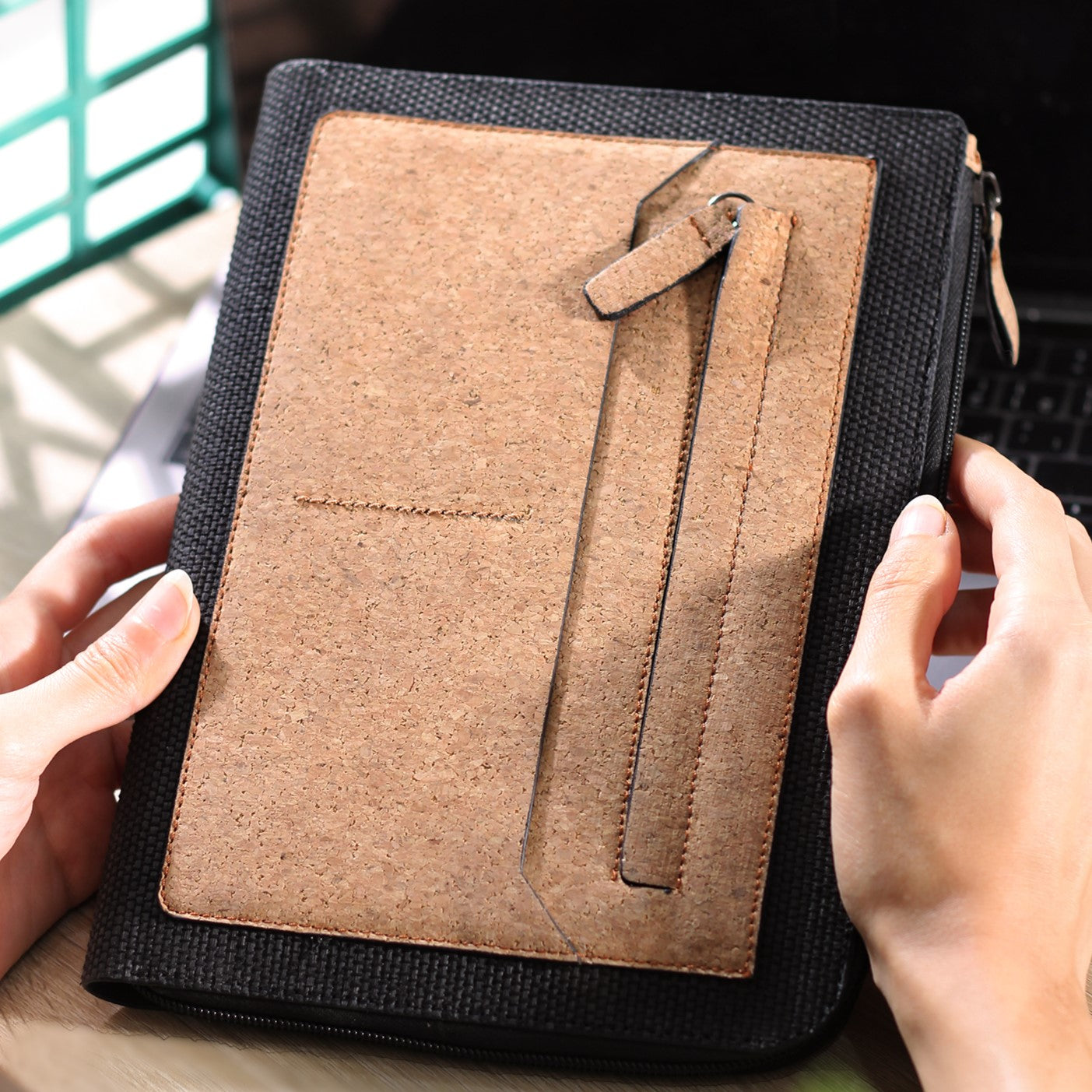 Craft fabric organiser