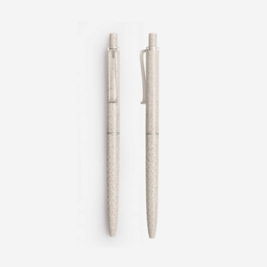 Wheat Straw Pen